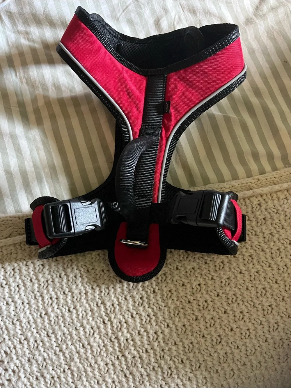 Size M Adjustable Red Dog Harness with Sturdy Buckles